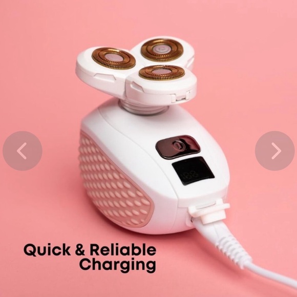 Pink Electric Shaving Kit - Picture 5 of 7